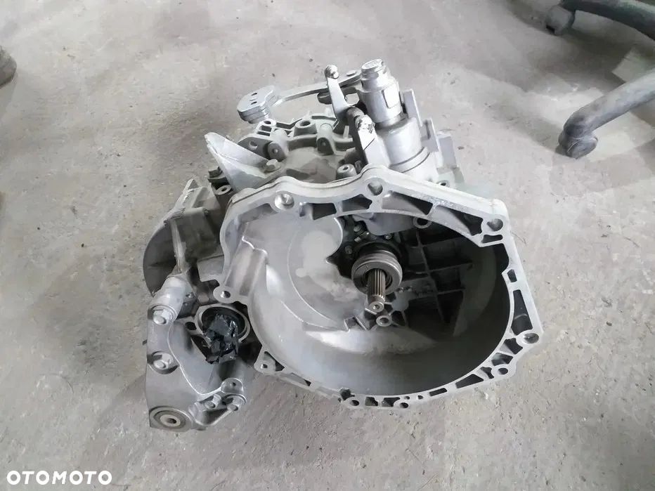 Skrzynia biegów Opel Astra J K 1.6 CDTI M32 LWQ - 5