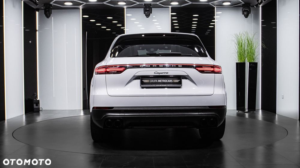 Porsche Cayenne Platinum Edition - 7