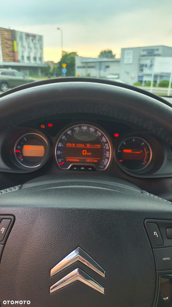 Citroën C5 2.0 HDi Exclusive - 10