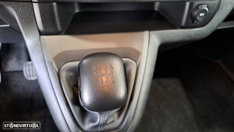 Opel Vivaro 1.5 CDTi L3H1 Essentia Inc - 22