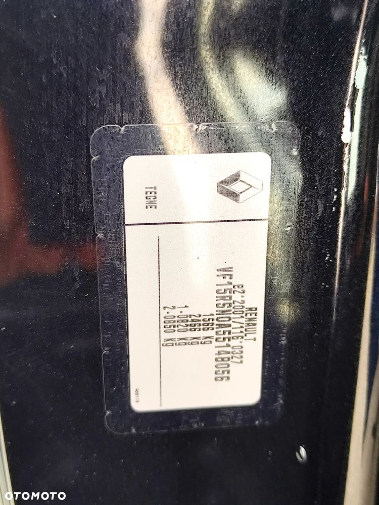 Renault Clio 1.2 16V 75 LIMITED - 20