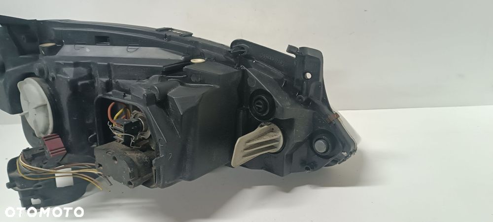 OPEL CORSA C LIFT LAMPA PRZÓD PRZEDNIA LEWA  EUROPA - 12