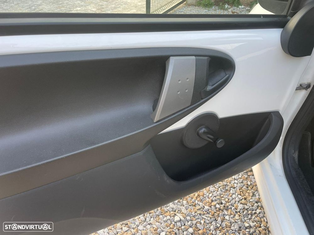 Citroën C1 1.0 Attraction - 12