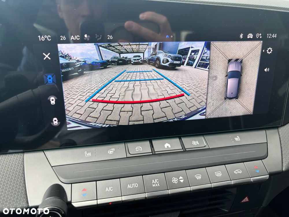 Opel Astra 1.2 T GS S&S - 15