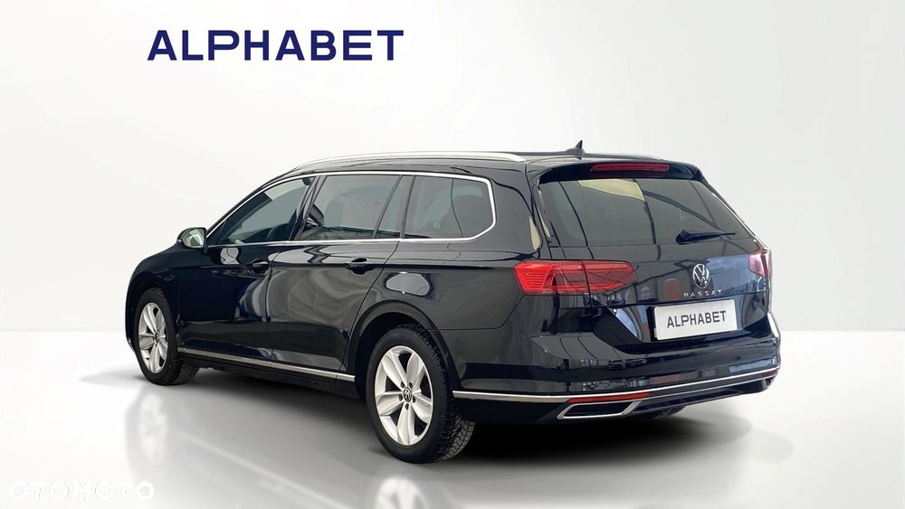 Volkswagen Passat - 3