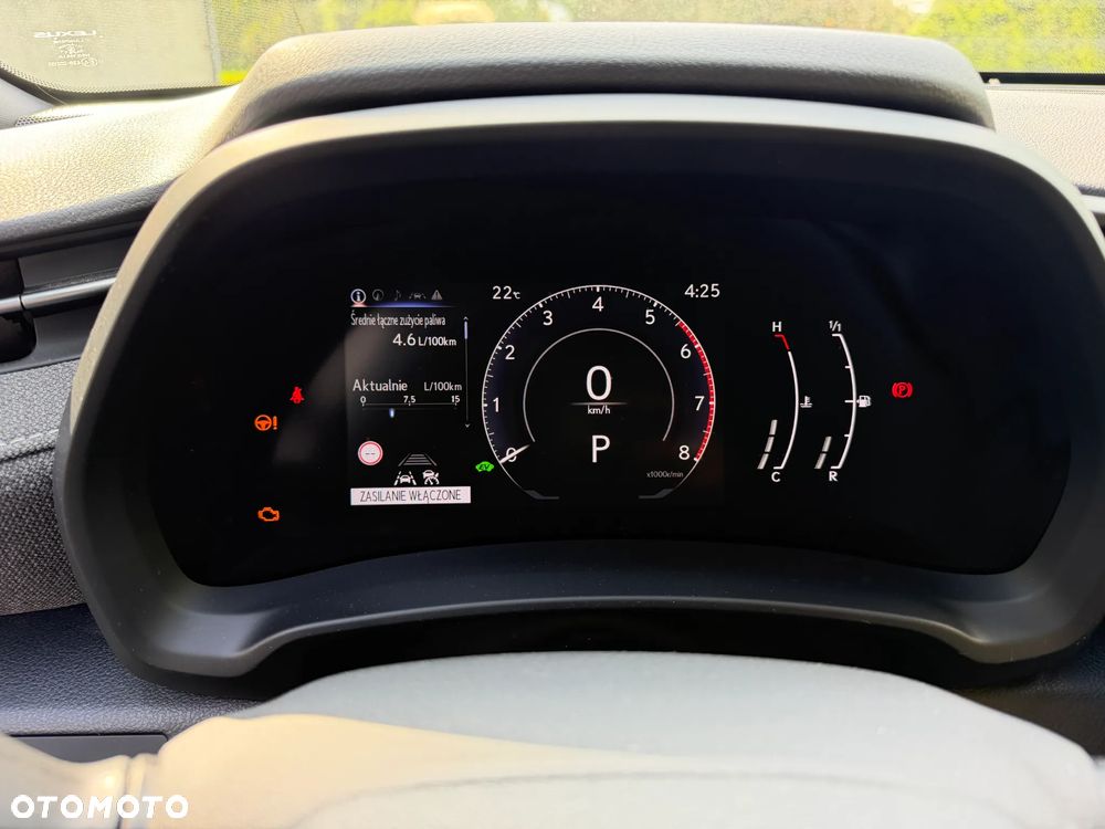 Lexus LBX 1.5 Hybrid - 14