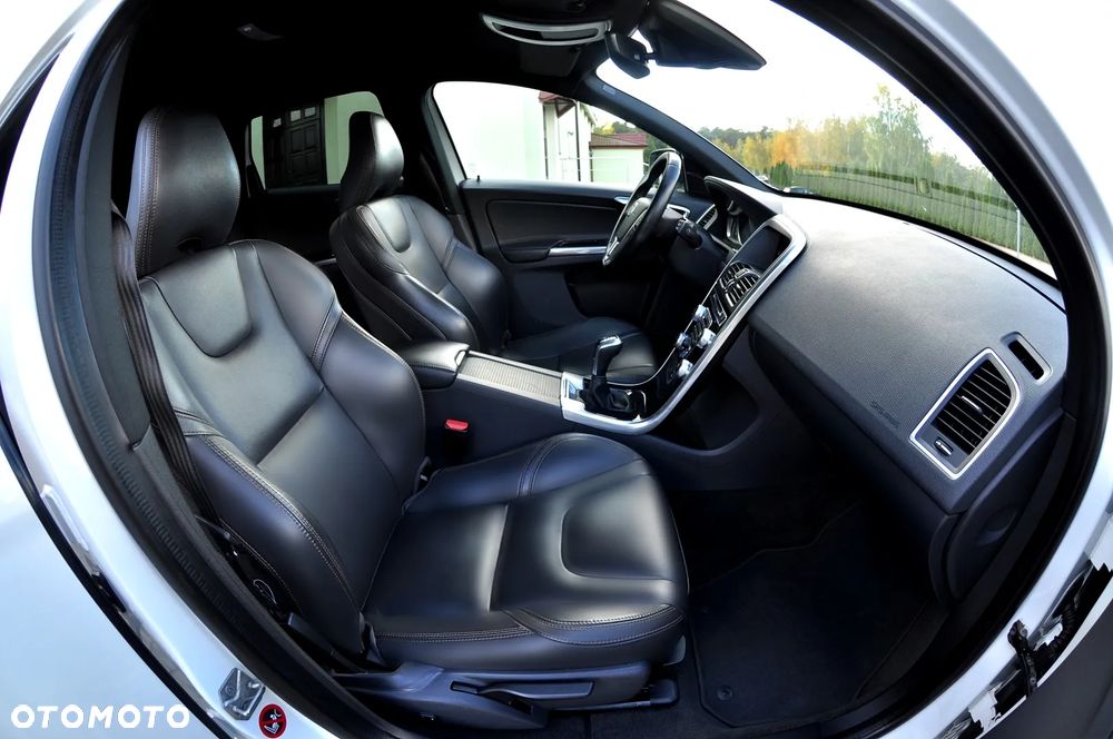 Volvo XC 60 D4 Summum - 21