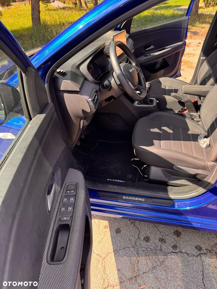 Dacia Sandero TCe 90 Essential - 13