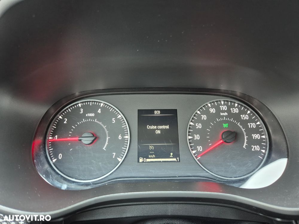 Dacia Sandero TCe 90 MT5 Expression - 21