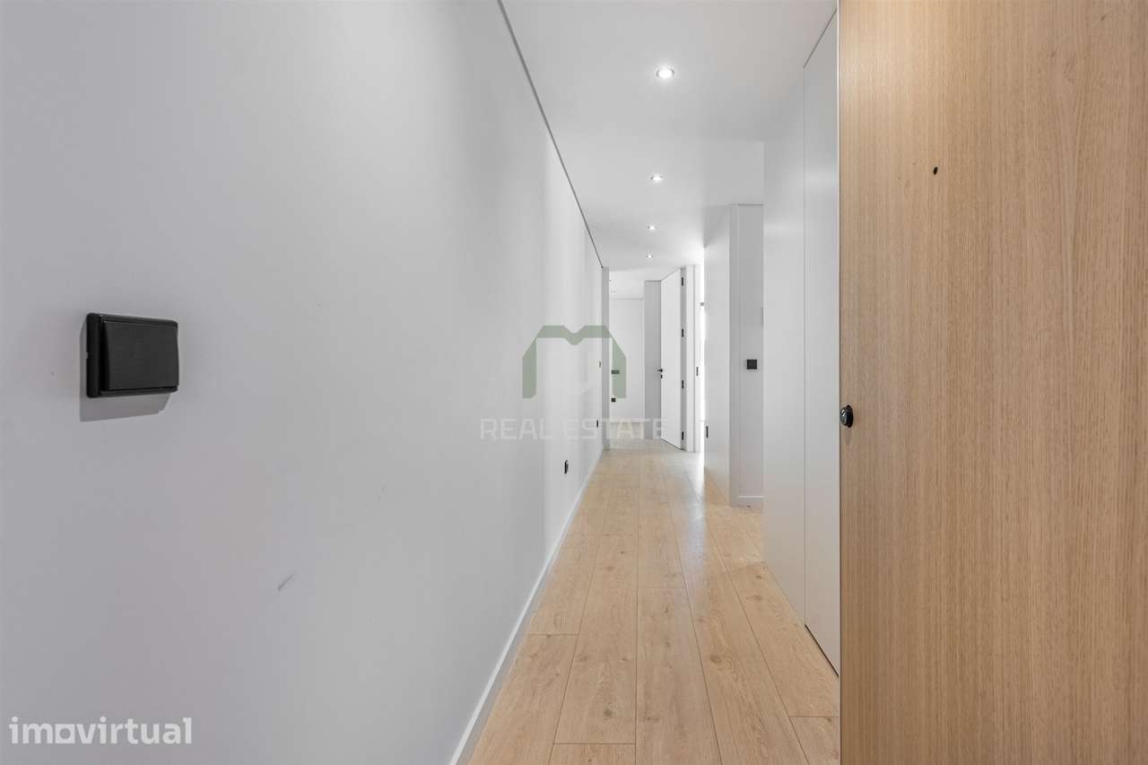 Apartamento T2 Venda em Gondomar (São Cosme), Valbom e Jovim,Gondomar - Grande imagem: 3/11