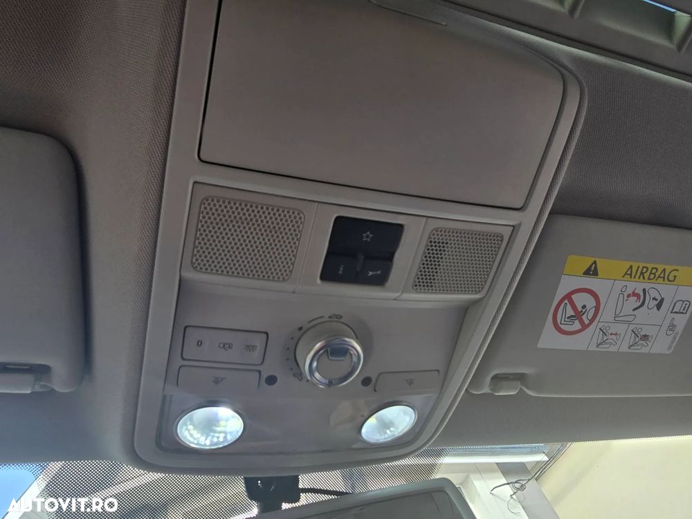 Volkswagen Jetta 2.0 TDI DSG Highline - 18