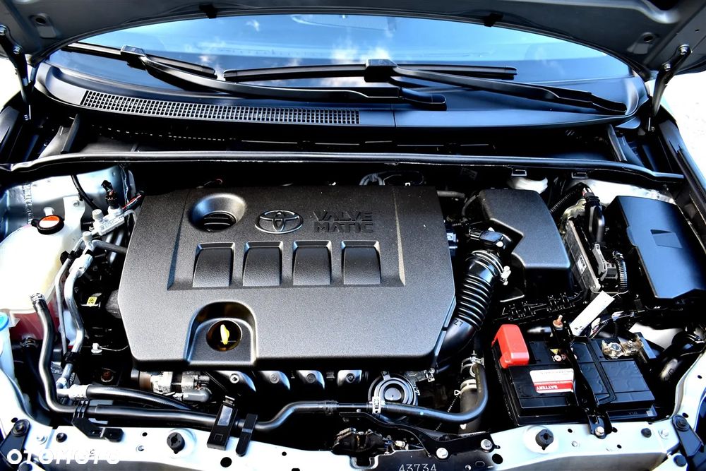 Toyota Avensis 1.8 Business Edition - 36