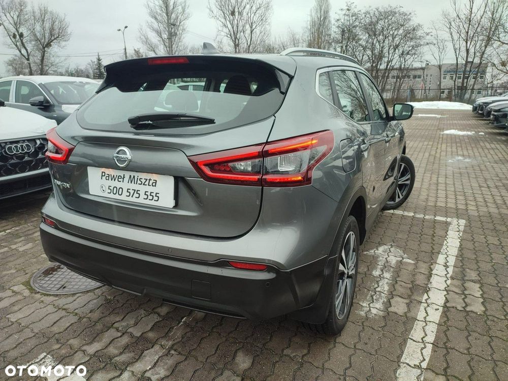 Nissan Qashqai 1.3 DIG-T N-Connecta EU6d - 3