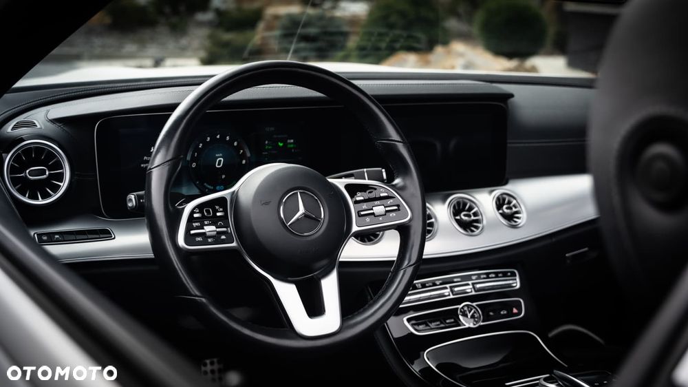 Mercedes-Benz Klasa E 200 9G-TRONIC AMG Line - 10