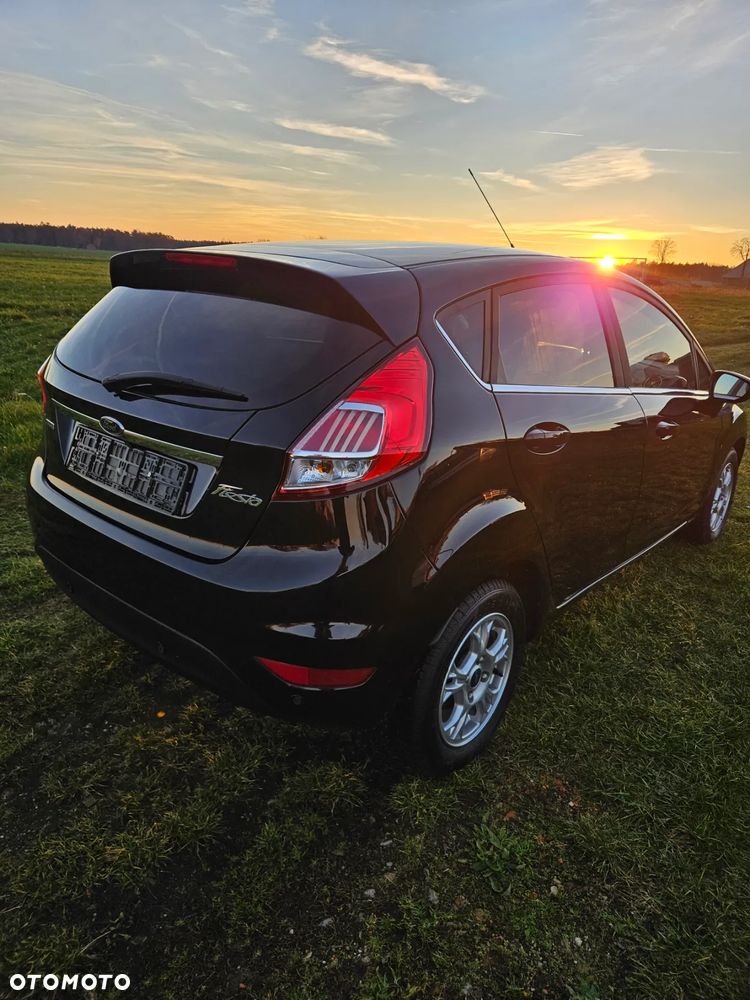 Ford Fiesta 1.0 EcoBoost S&S TITANIUM X - 9