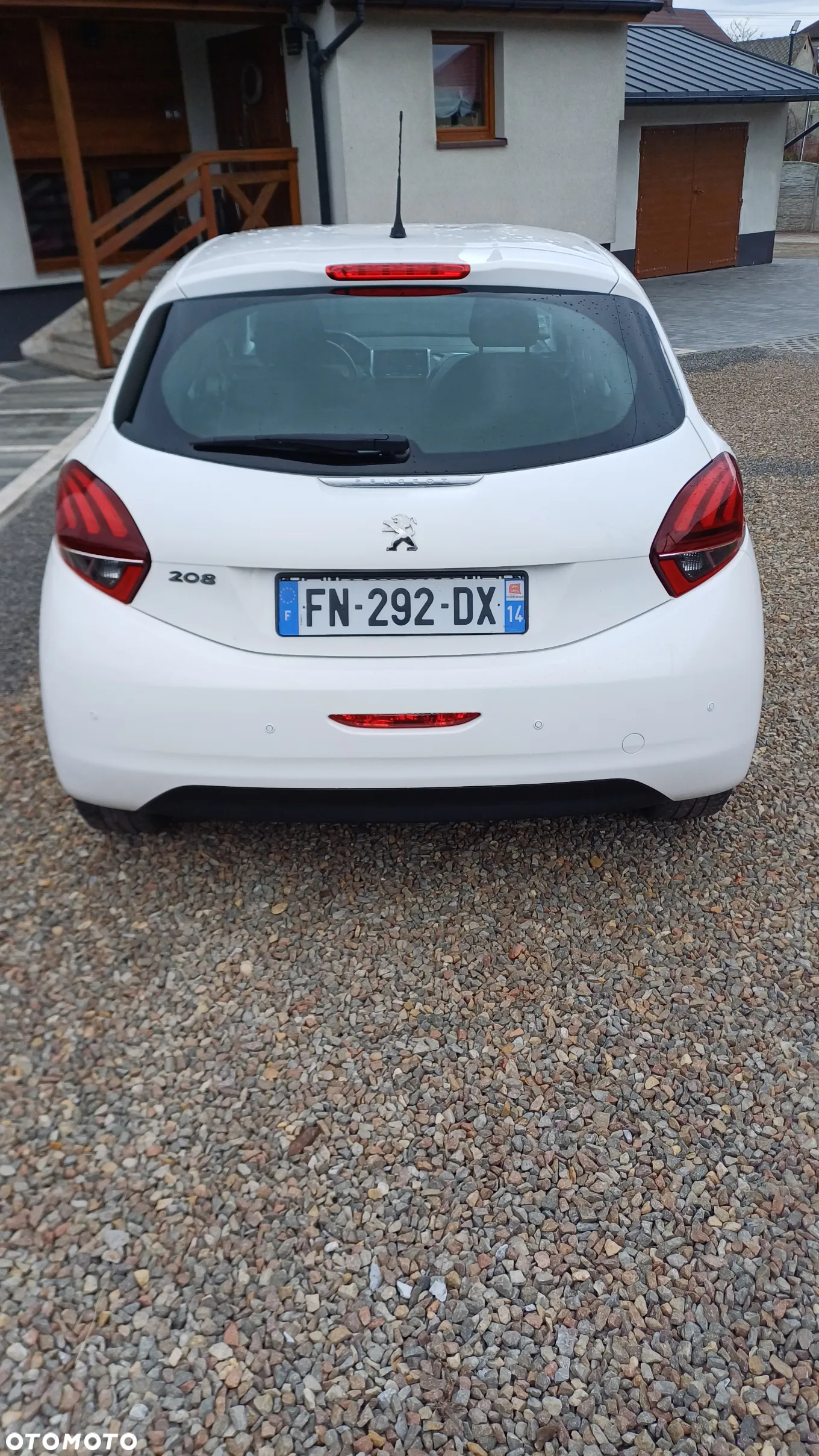 Peugeot 208 1.2 PureTech Active - 5