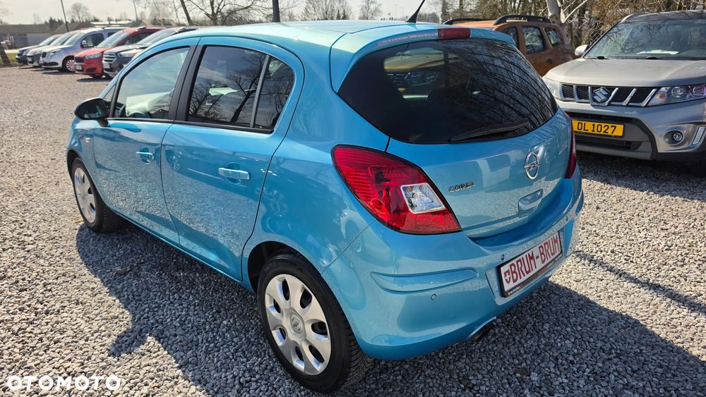 Opel Corsa 1.4 16V Automatik Active - 4