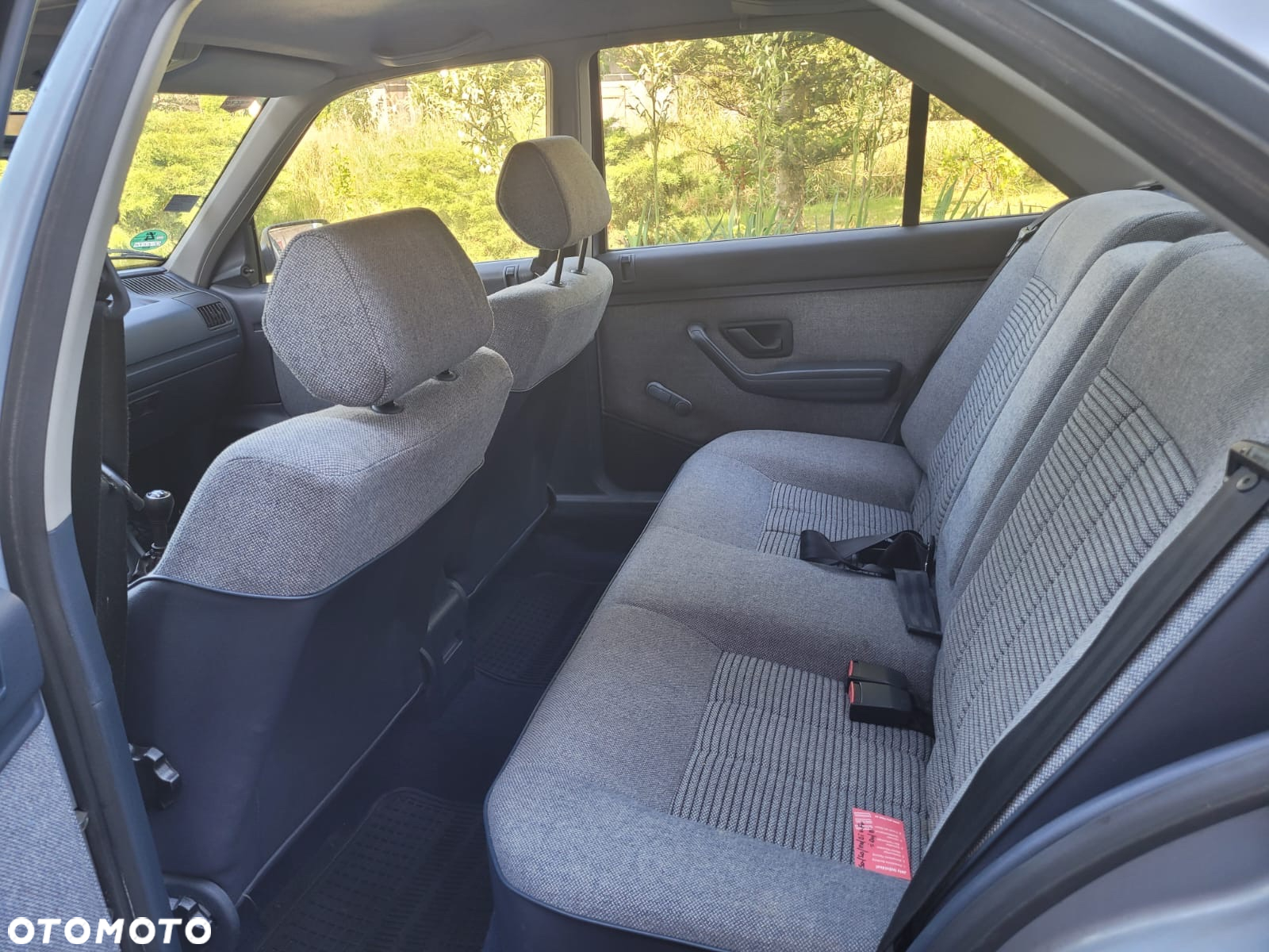 Peugeot 405 - 17