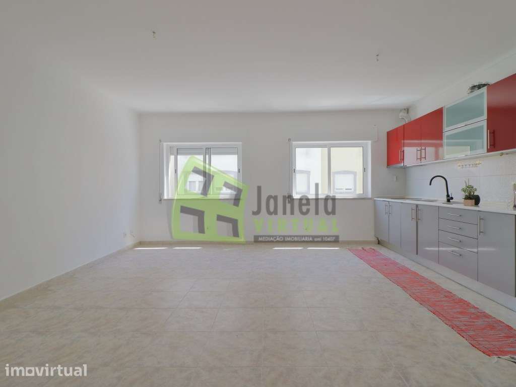 Apartamento T2 Pronto a Habitar | Quinta do Conde - Grande imagem: 5/16