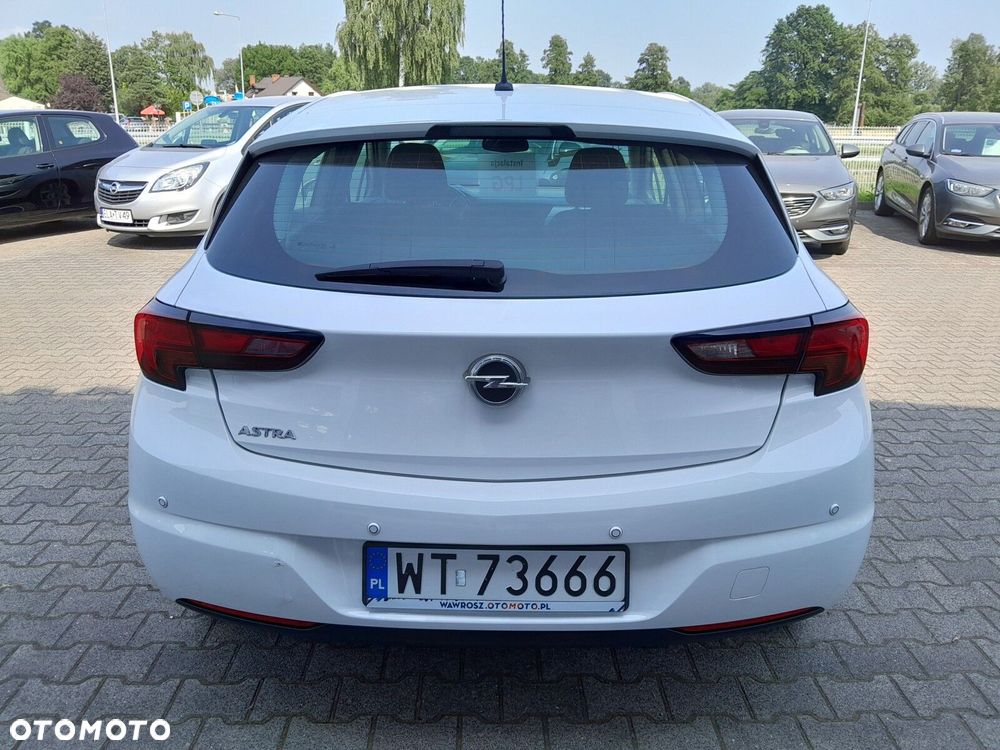 Opel Astra - 11