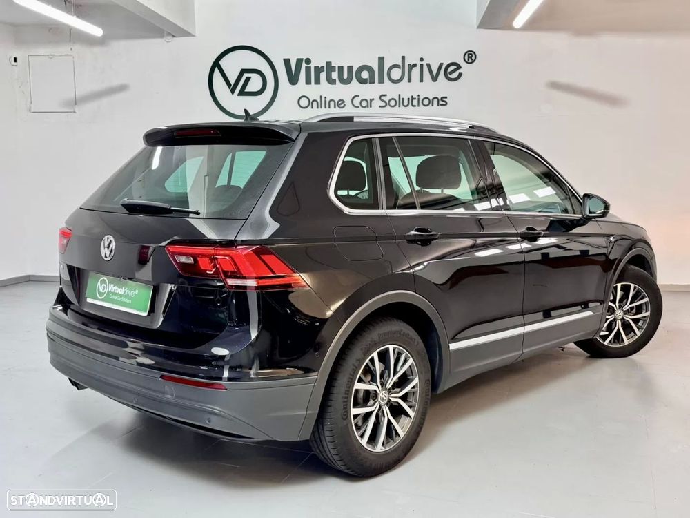 VW Tiguan 1.6 TDI Confortline - 6