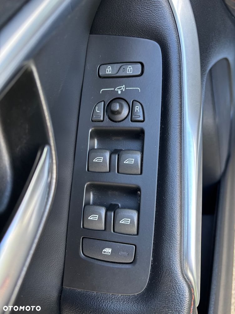 Volvo V40 - 27