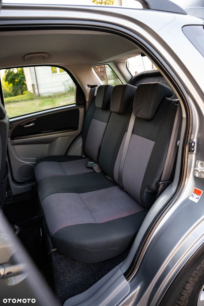 Suzuki SX4 1.6 VVT 4x2 Comfort - 15