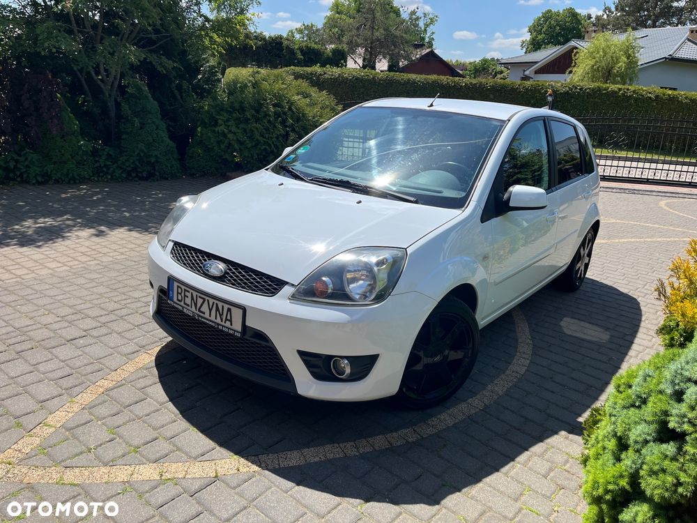 Ford Fiesta 1.4 Ambiente - 17