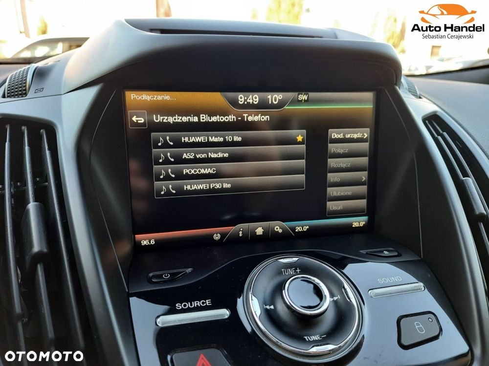 Ford Kuga 1.5 EcoBoost 2x4 Titanium - 18