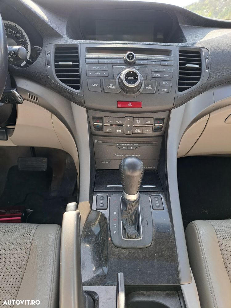 Honda Accord 2.2i-DTEC Automatik Executive - 8