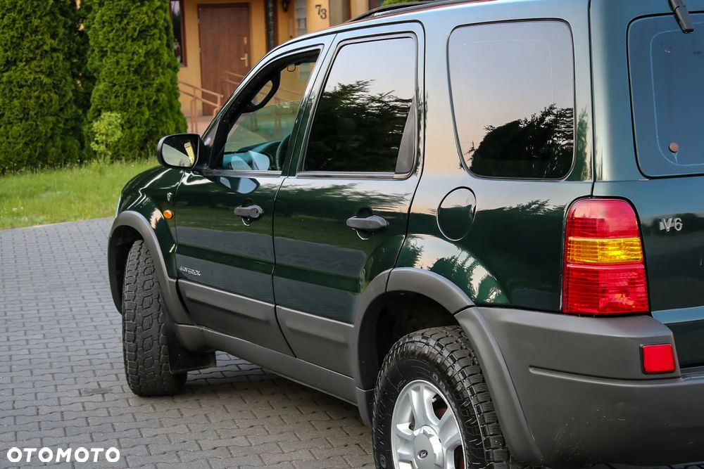 Ford Maverick 3.0 V6 Limited - 16