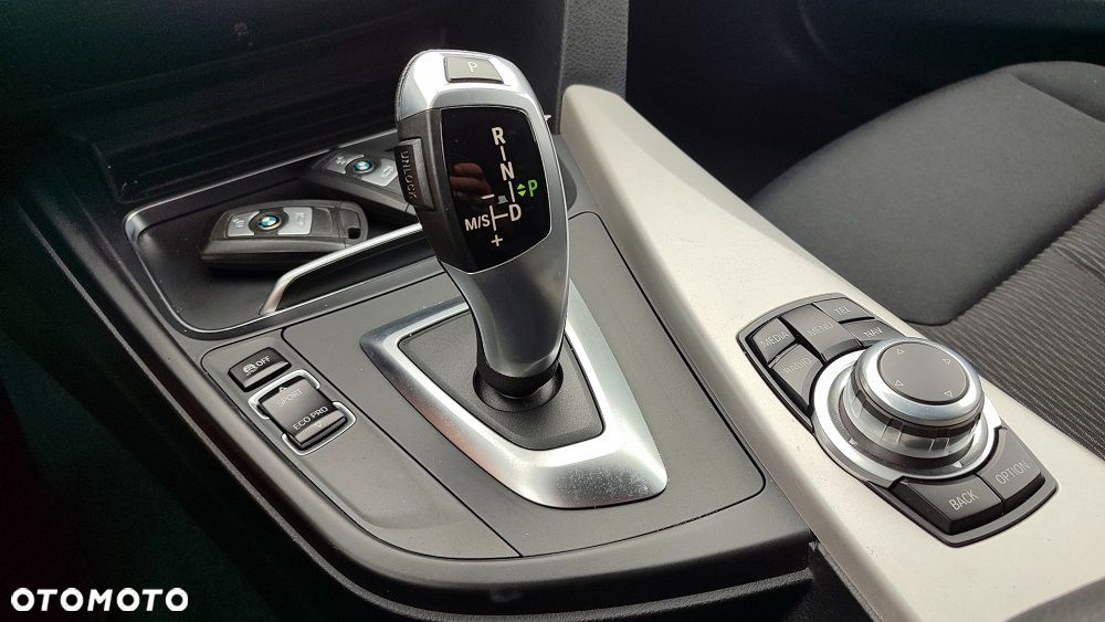 BMW Seria 3 - 40