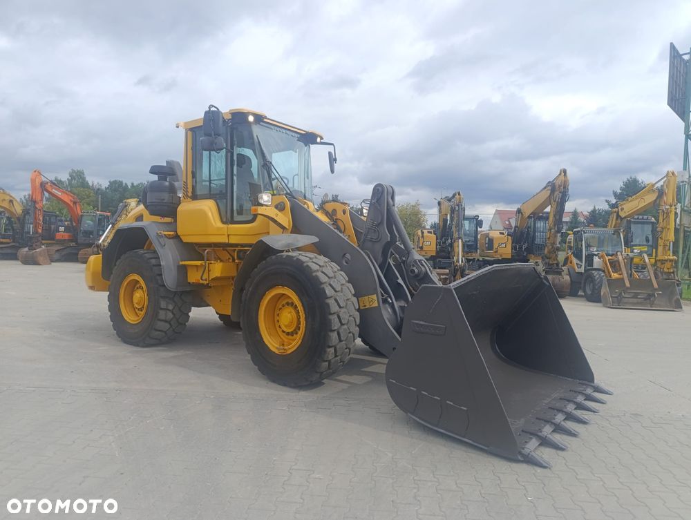 Volvo L90H - 1