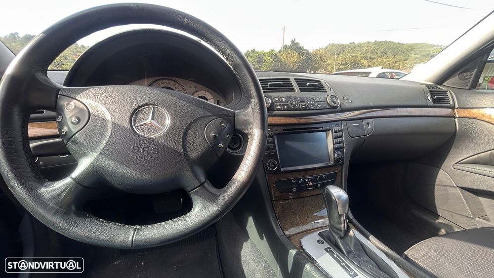 Mercedes-Benz E 220 - 5