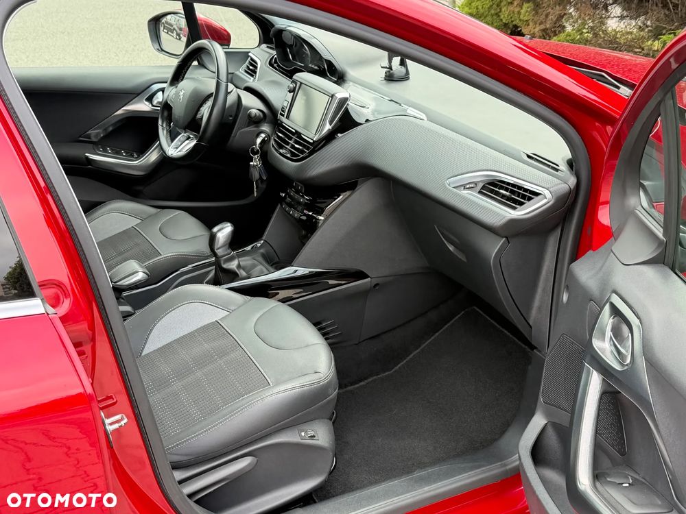 Peugeot 2008 PureTech 110 Stop&Start Allure - 18