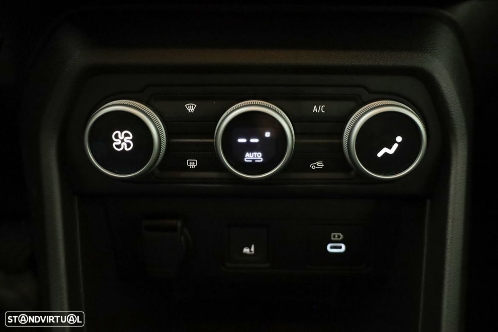 Dacia Sandero - 13