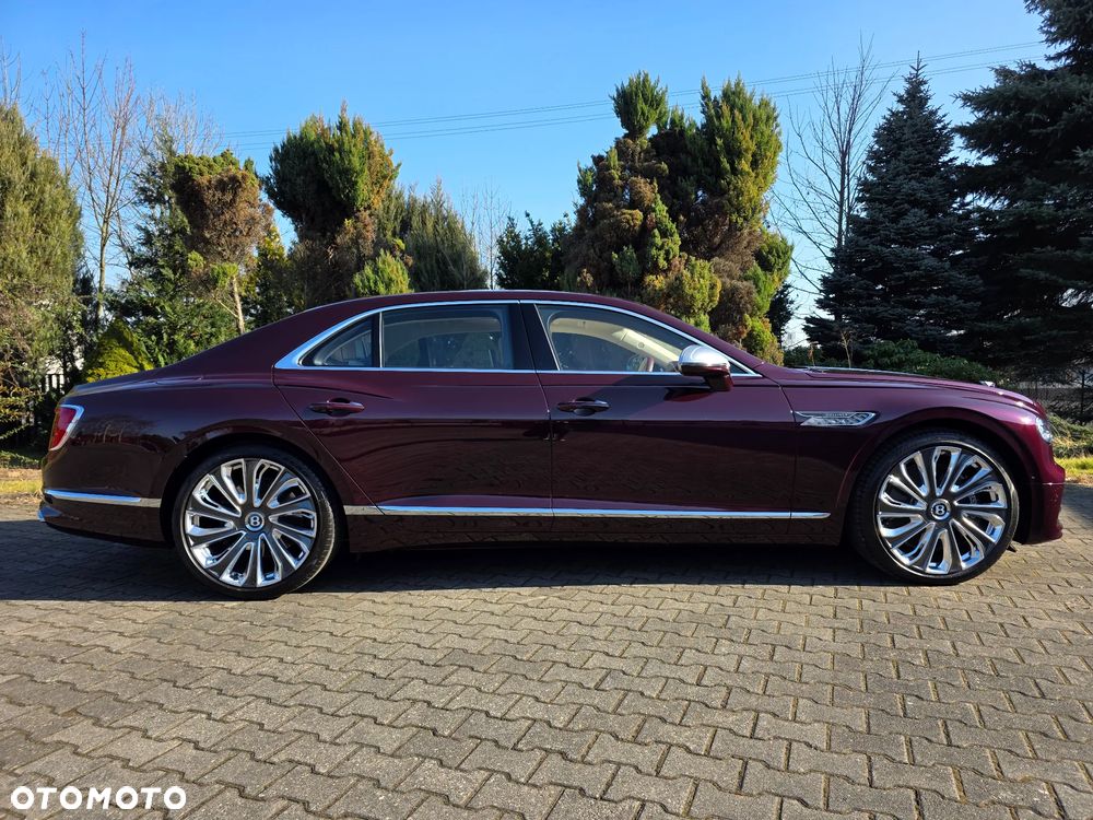 Bentley Flying Spur - 5