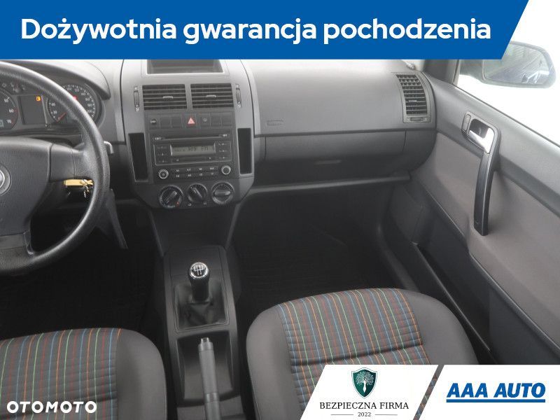 Volkswagen Polo - 10