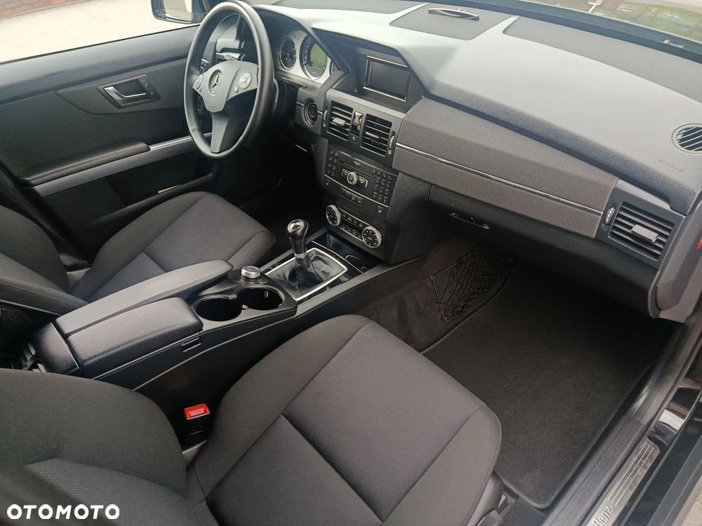 Mercedes-Benz GLK 220 CDI DPF BlueEFFICIENCY - 25
