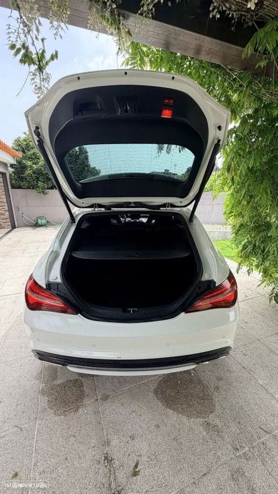 Mercedes-Benz CLA 220 d 4Matic 7G-DCT AMG Line - 17