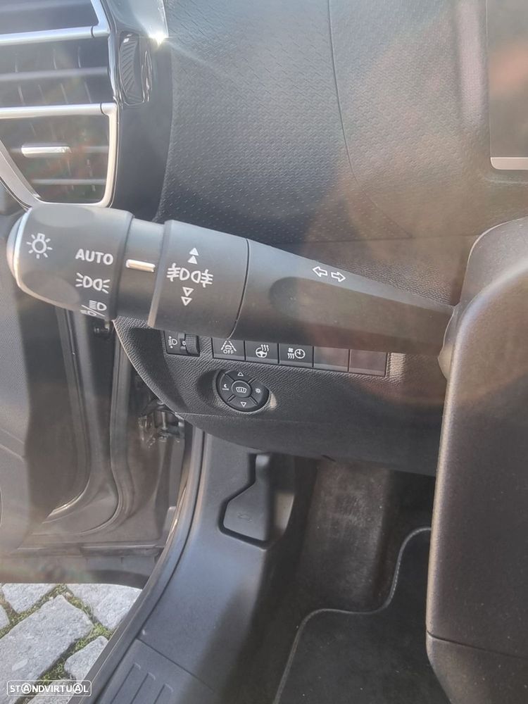 Citroën e-C4 50 kWh Feel Pack - 28