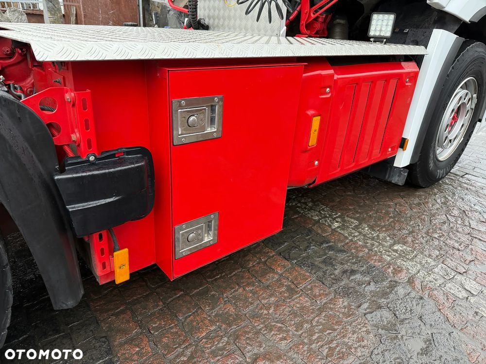 Mercedes-Benz Actros - 17