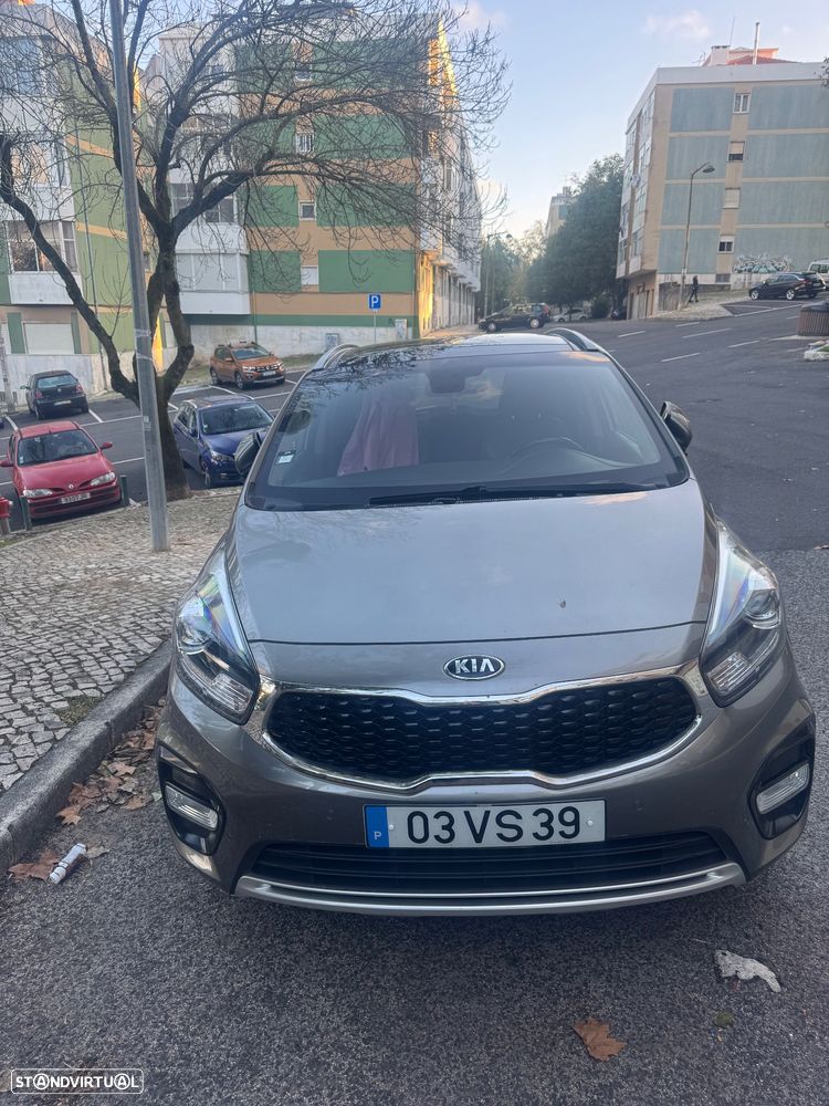 Kia Carens 1.7 CRDi ISG TX - 15