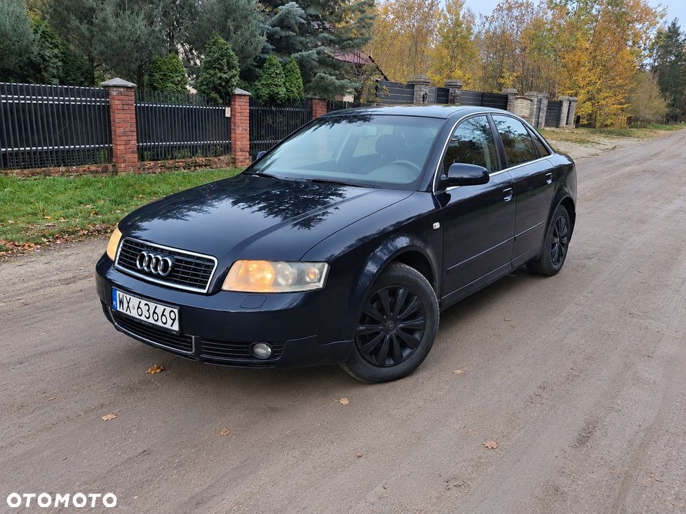 Audi A4 Limousine