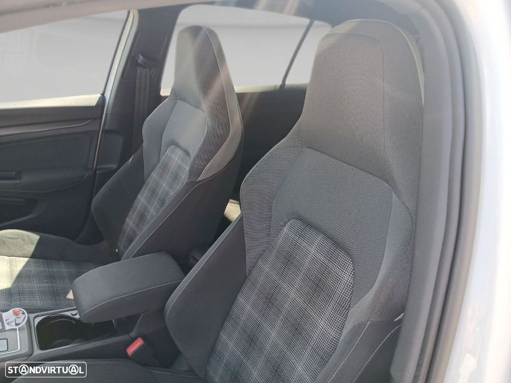VW Golf 2.0 TDI GTD DSG - 12