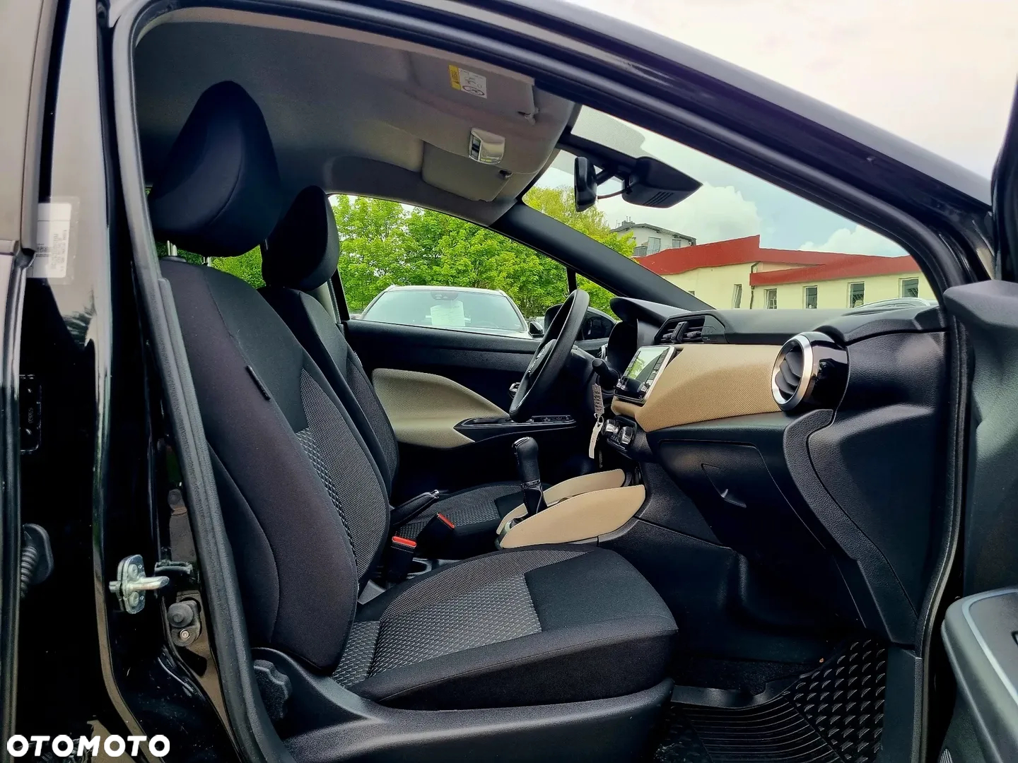 Nissan Micra 1.0 IG-T N-Connecta - 11