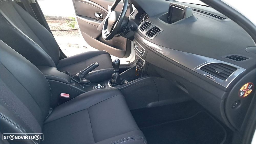 Renault Mégane 1.5 dCi Intens - 24