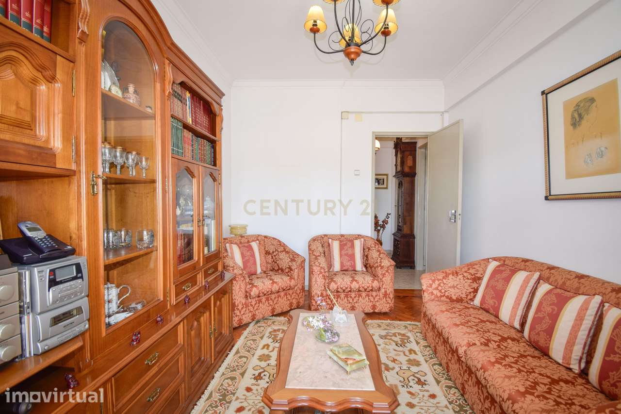 Arrendamento - Apartamento mobilado - Grande imagem: 5/17