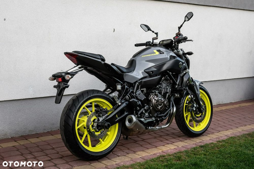 Yamaha MT - 3