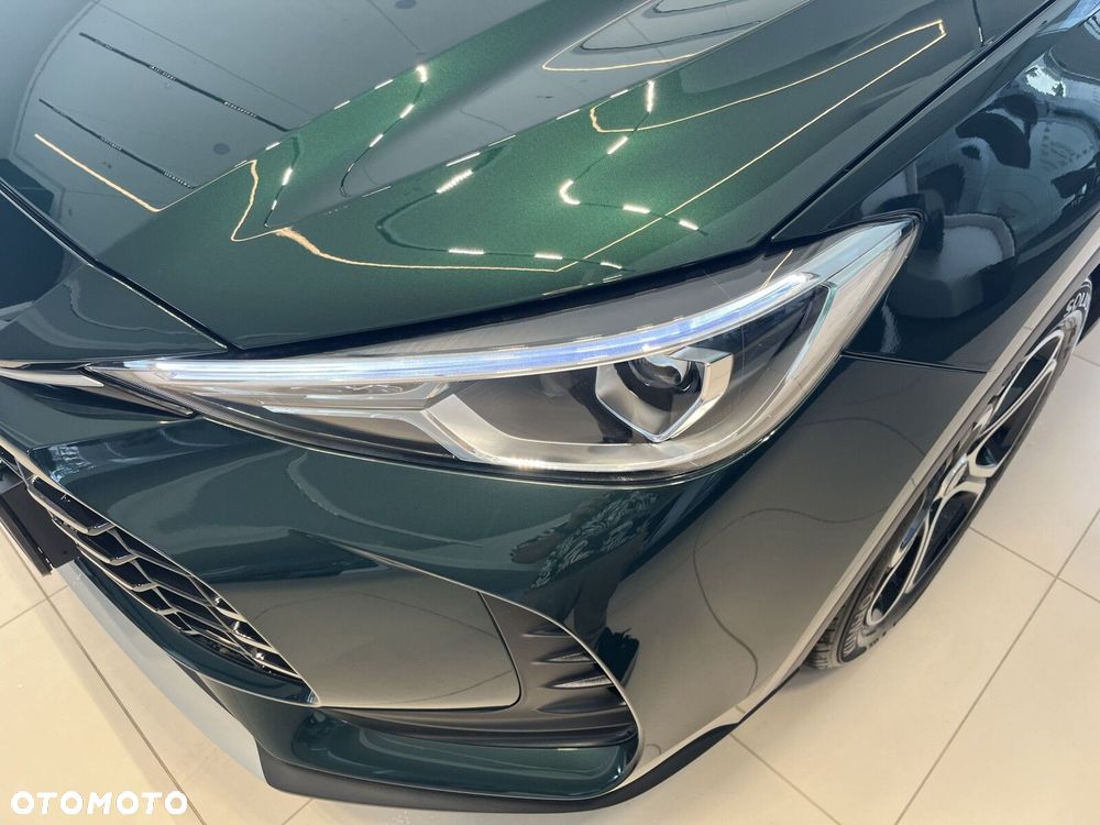 MG ZS Hybrid+ - 21